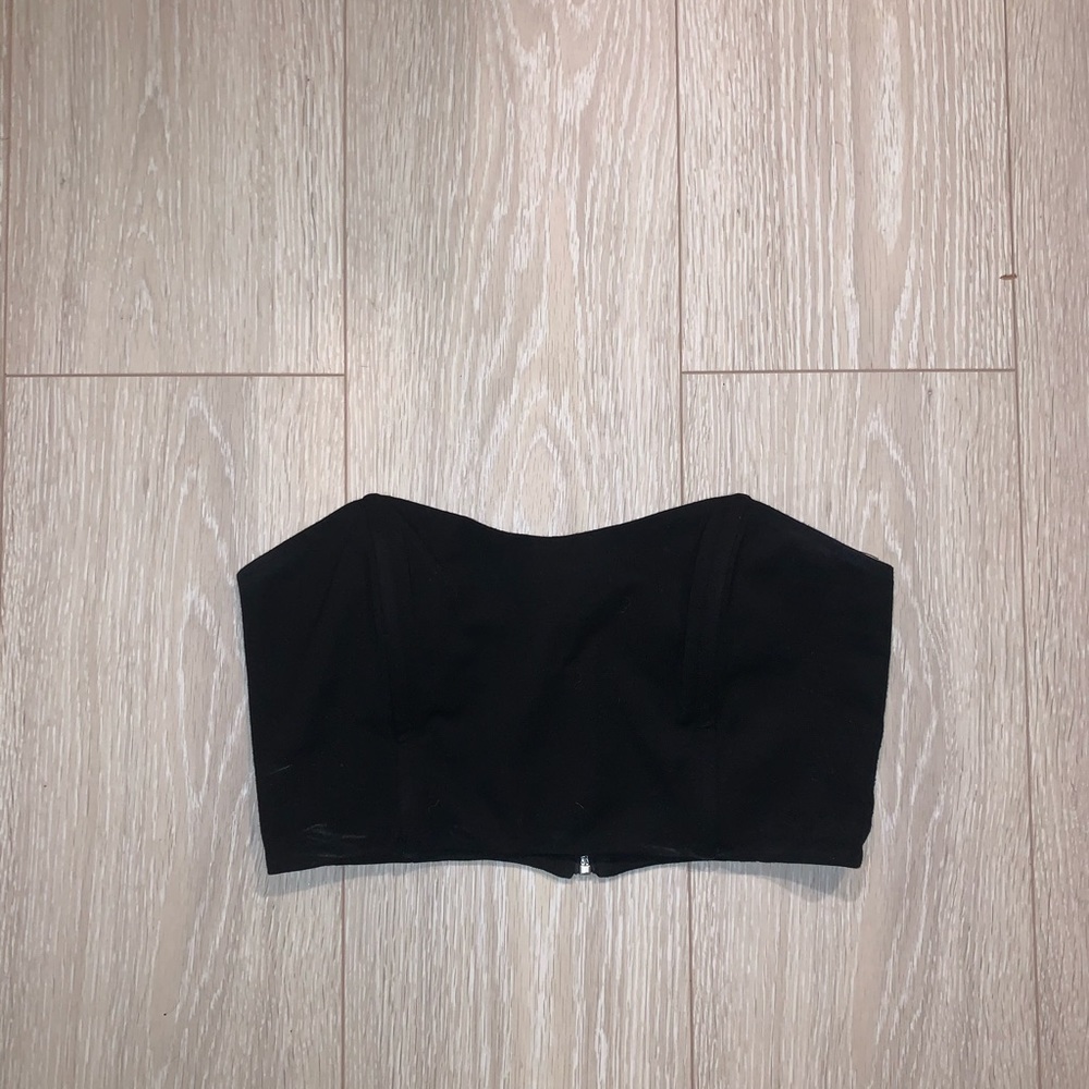 Black bandeau crop top